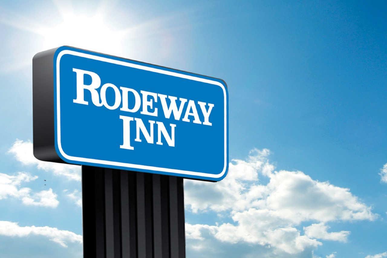 Rodeway Inn Las Cruces Exterior photo